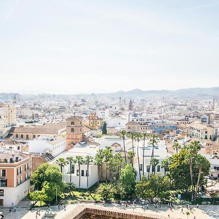 Homely Malaga Carreteria Con Piscina ภายนอก รูปภาพ