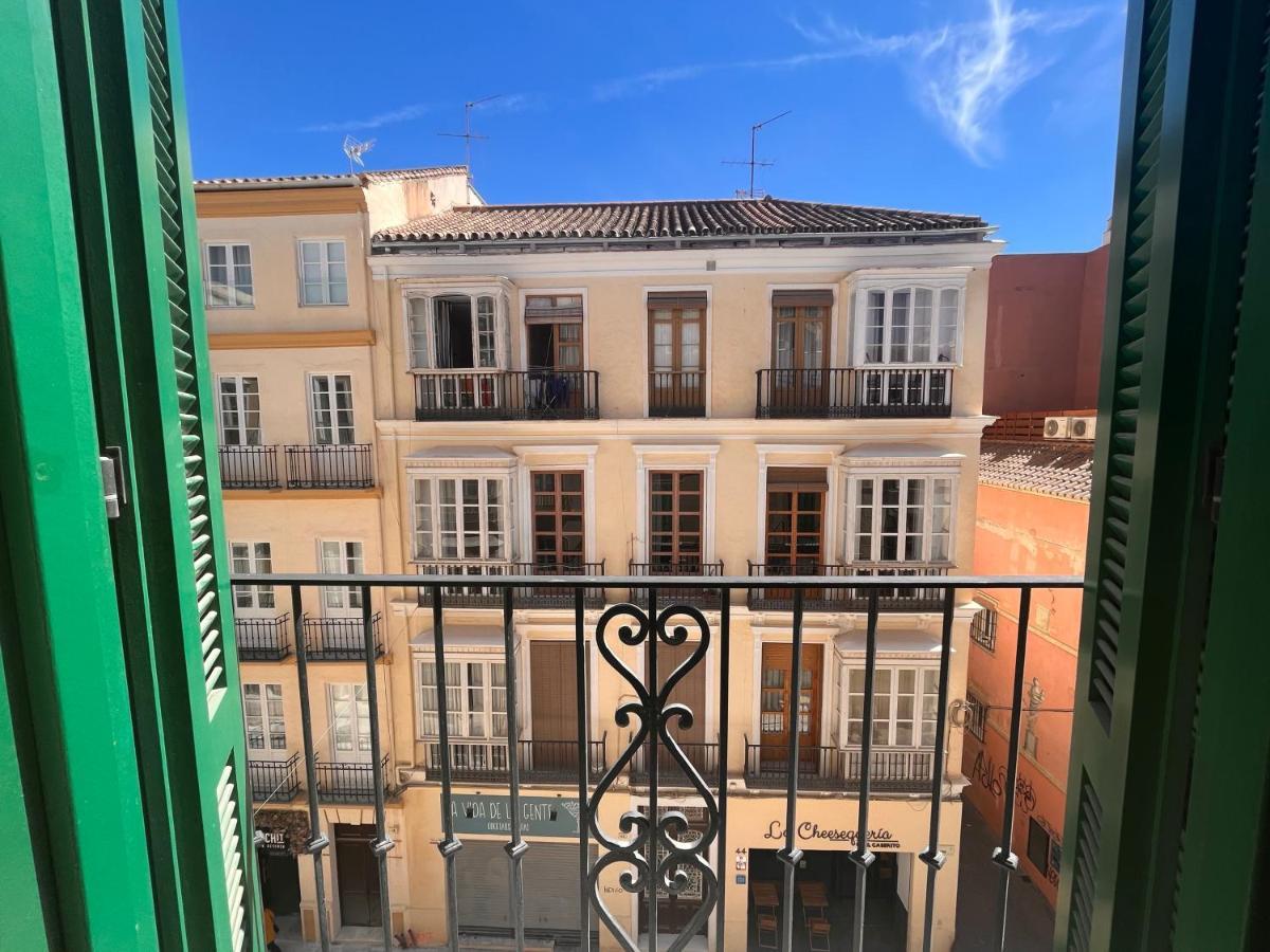 Homely Malaga Carreteria Con Piscina ภายนอก รูปภาพ